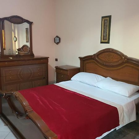 Hotel W Bush Square Fushe-Kruje Bagian luar foto
