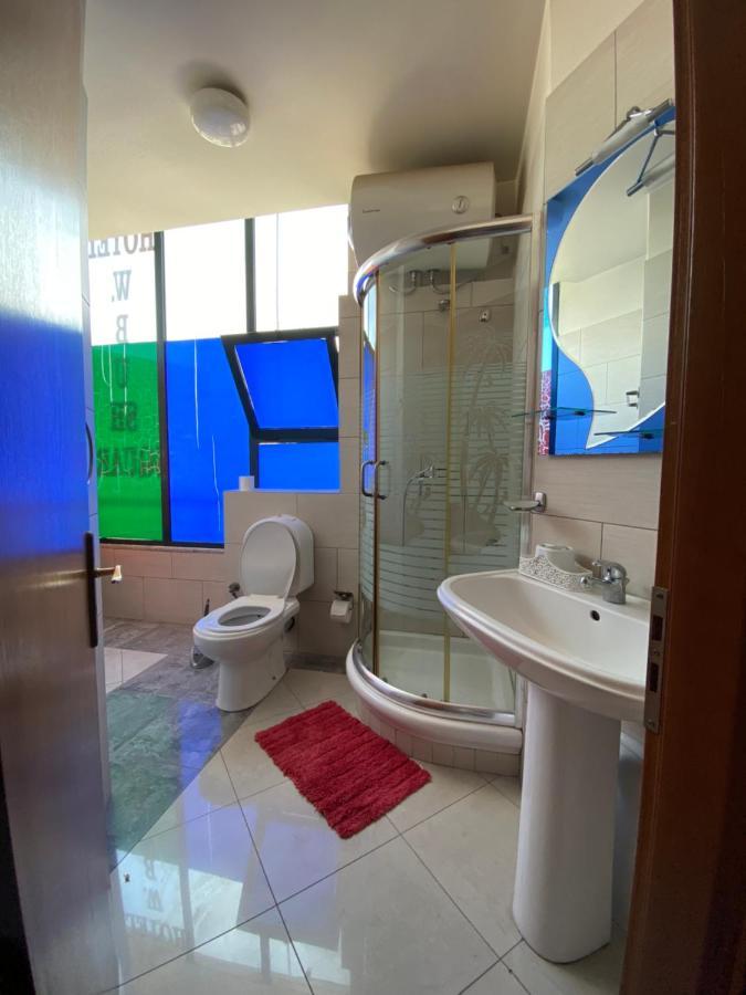 Hotel W Bush Square Fushe-Kruje Bagian luar foto